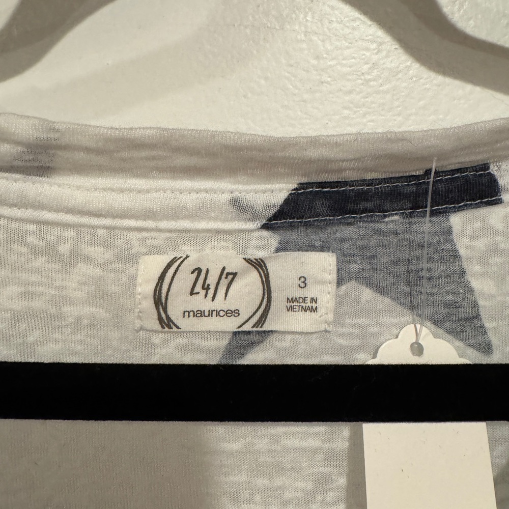 Maurices 24/7 Tee - Picture 4 of 5